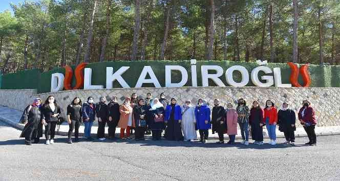 AK Partili kadınlardan Başkan Okay’a tarih ve turizm övgüsü