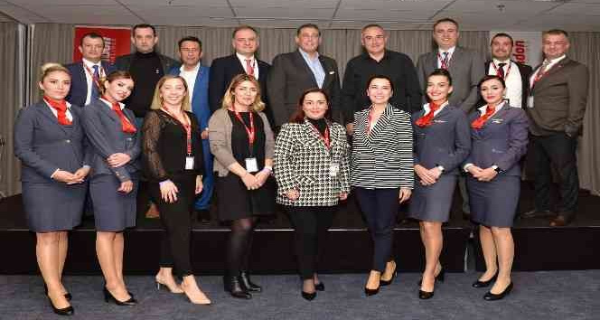 Corendon Airlines, Hollanda ve Belçika’daki seyahat acenteleriyle bir araya geldi