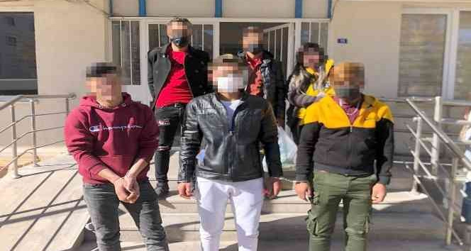 Nevşehir’de 6 yabancı uyruklu şahıs sınır dışı edildi