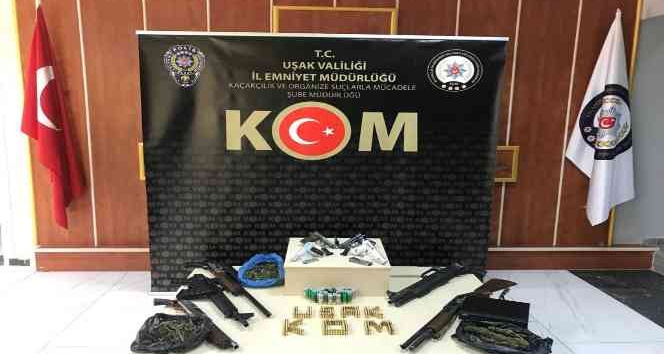 Uşak’ta 220 polisle şafak operasyonu