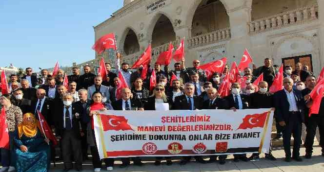 Gara şehidi polis memuru Vedat Kaya’nın babası Şehmuz Kaya ve şehit aileleri derneğinden Türkkan’a tepki