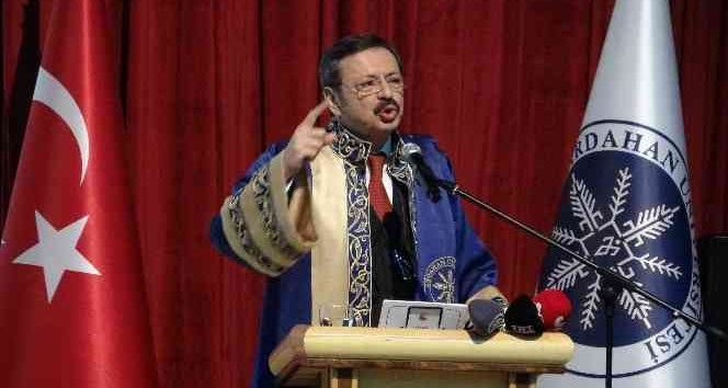 TOBB Başkanı Hisarcıklıoğlu’na Ardahan’da fahri doktora unvanı verildi