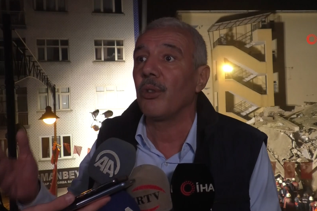 Enkazdan sağ çıkan vatandaş, dehşet anlarını anlattı