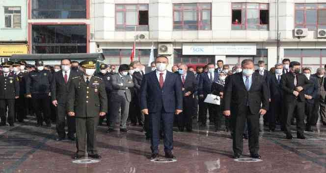 Sınır kenti Kilis’te 10 Kasım töreni