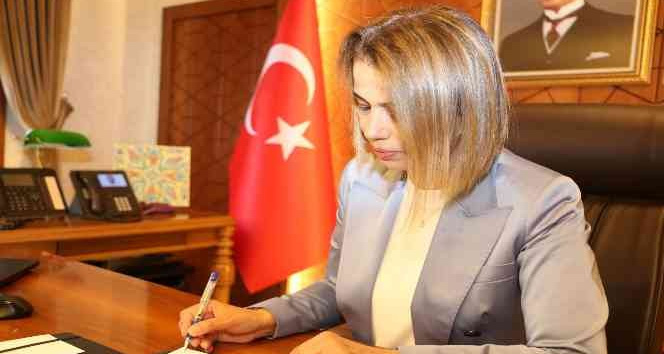 Nevşehir Valisi Becel "Gazi Mustafa Kemal Atatürk’ü ölümünün 83. yılında rahmet ve minnetle anıyoruz"