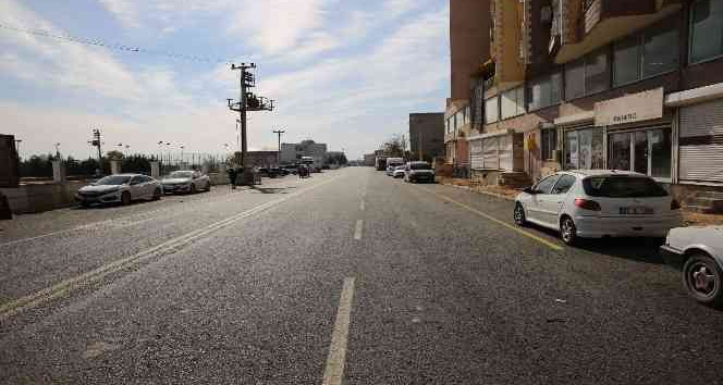 Kızıltepe Stadyum Caddesinde asfaltlama çalışmaları tamamlandı
