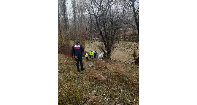 Yozgat’ta cenaze aracı devrildi: 1 ölü, 1 yaralı