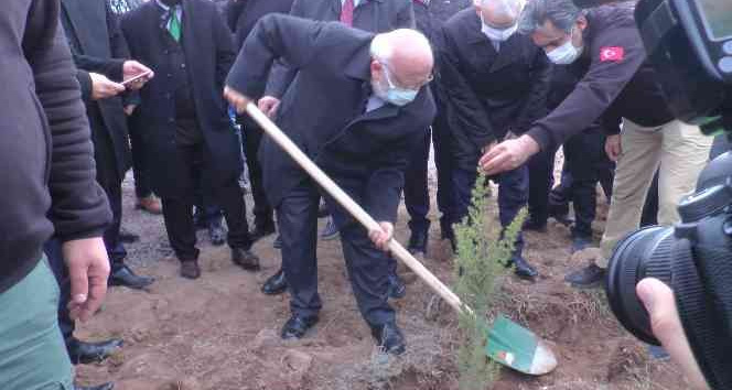 Nevşehir’de 5 Bin fidan toprakla buluşturuldu