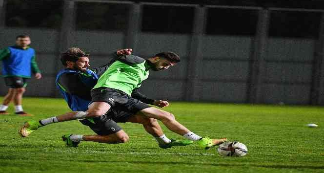 Beşiktaş, İstanbulspor maçı hazırlıklarına başladı İhlas Haber Ajansı