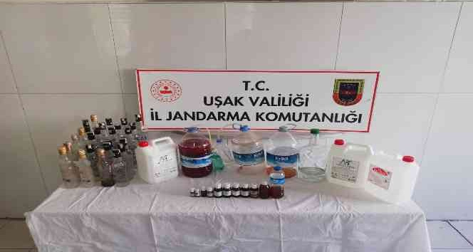 Sahte alkol üreten şüpheli jandarmaya yakalandı