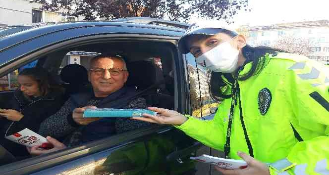 Edirne Emniyeti’nden “Bi Hareketine Bakar Hayat” uygulaması