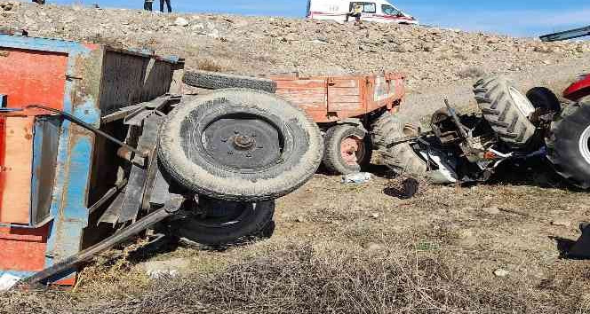 Devrilen traktörün altında kalarak hayatını kaybetti