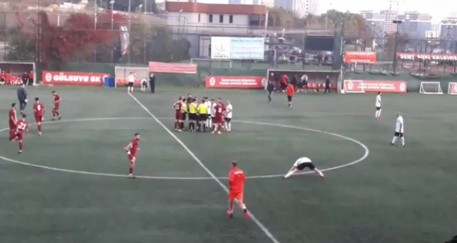 Maltepe’de maç sonrası E-5’te taşlı bıçaklı meydan kavgası