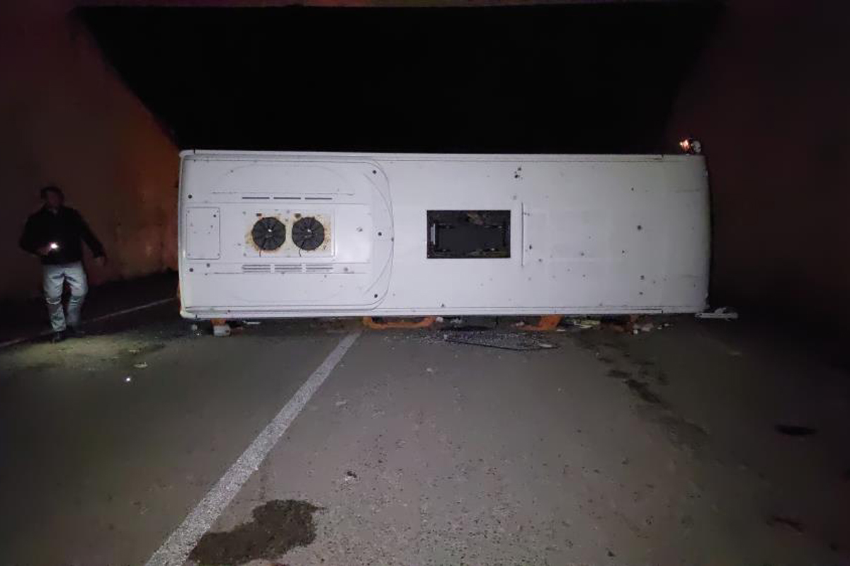 Tekirdağ'da otomobil ile askeri personel servisi çarpıştı: 14 asker yaralı