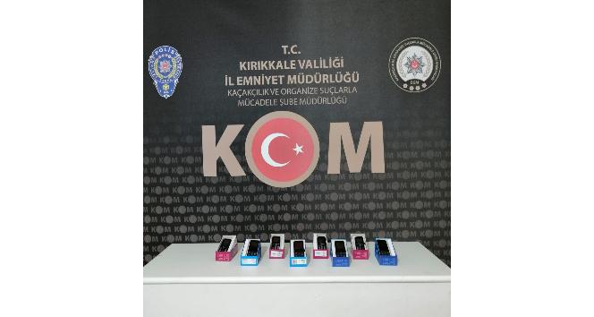 Kırıkkale’de 8 adet kaçak cep telefonu ele geçirildi