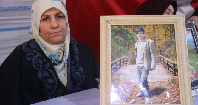 HDP ve PKK mağduru ailelerin evlat nöbeti 809uncu gününde