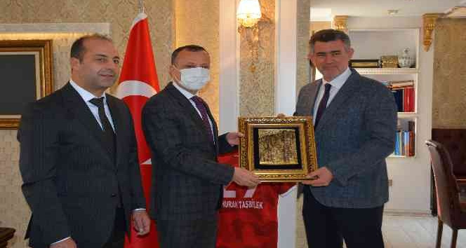 TBB Başkanı Feyzioğlu’ndan rakibi Sağkan’a cevap: “4-5 Aralık genel kurulundan sonra başkanı olmaya devam edeceğim”