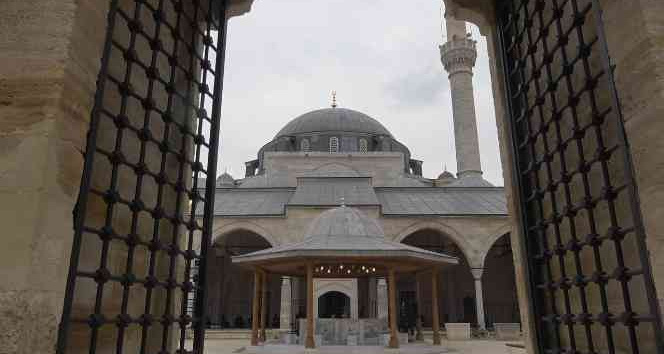 "Selimiye Camisi’nin minyatürü" olarak bilinen cami tekrar ibadete açıldı