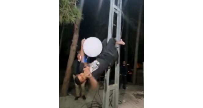 Elektrik direğinde davul şovu