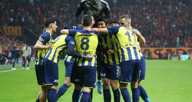 Fenerbahçede derbide 6 yeni isim