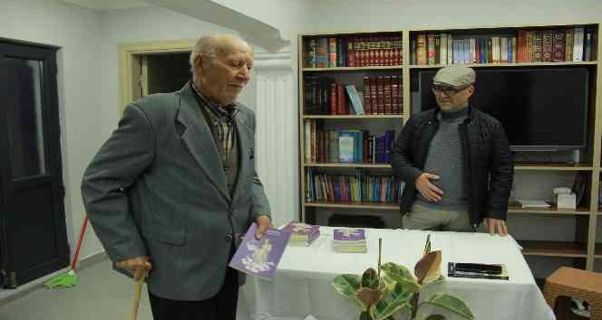 100 yaşındaki Şaban dededen gençlere okuma daveti