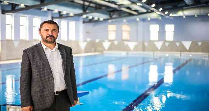 Turhal’ın ilk kapalı yüzme havuzu açılı
