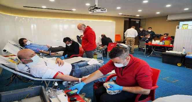 Küçükoğlu Holding’ten “Gönüllü kan bağışı” kampanyası