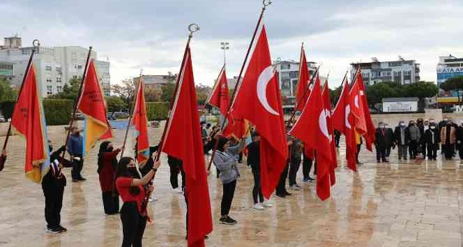 Didim’de ’24 Kasım Öğretmenler Günü’ törenle kutlandı