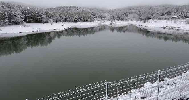 Yozgat’ta güne beyaz örtü ile uyandı