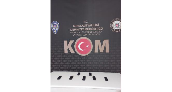 Kırıkkale’de 7 adet gümrük kaçağı cep telefonu ele geçirildi