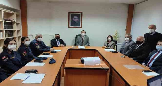 Kadına karşı şiddetle mücadele toplantısı yapıldı