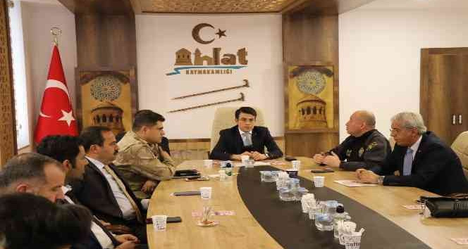 Ahlat’ta ‘Kadına Yönelik Şiddetle Mücadele Koordinasyon, İzleme ve Değerlendirme Toplantısı’ yapıldı