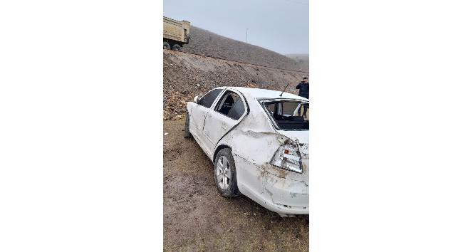 Bingöl’de otomobil şarampole yuvarlandı: 1 yaralı