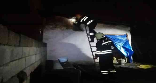 Erzincan’da odunlukta çıkan yangın korkuttu