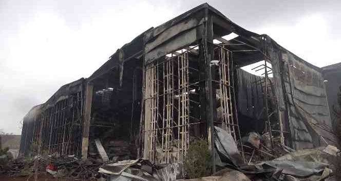 Kırıkkale’de alevlerle 3 saatlik savaş: Bilanço gün ağarınca ortaya çıktı