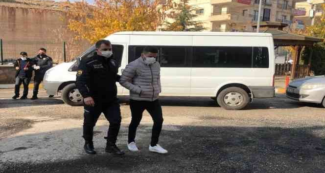 Sürücü belgesi sınavında ’joker’ operasyonu: 6 gözaltı