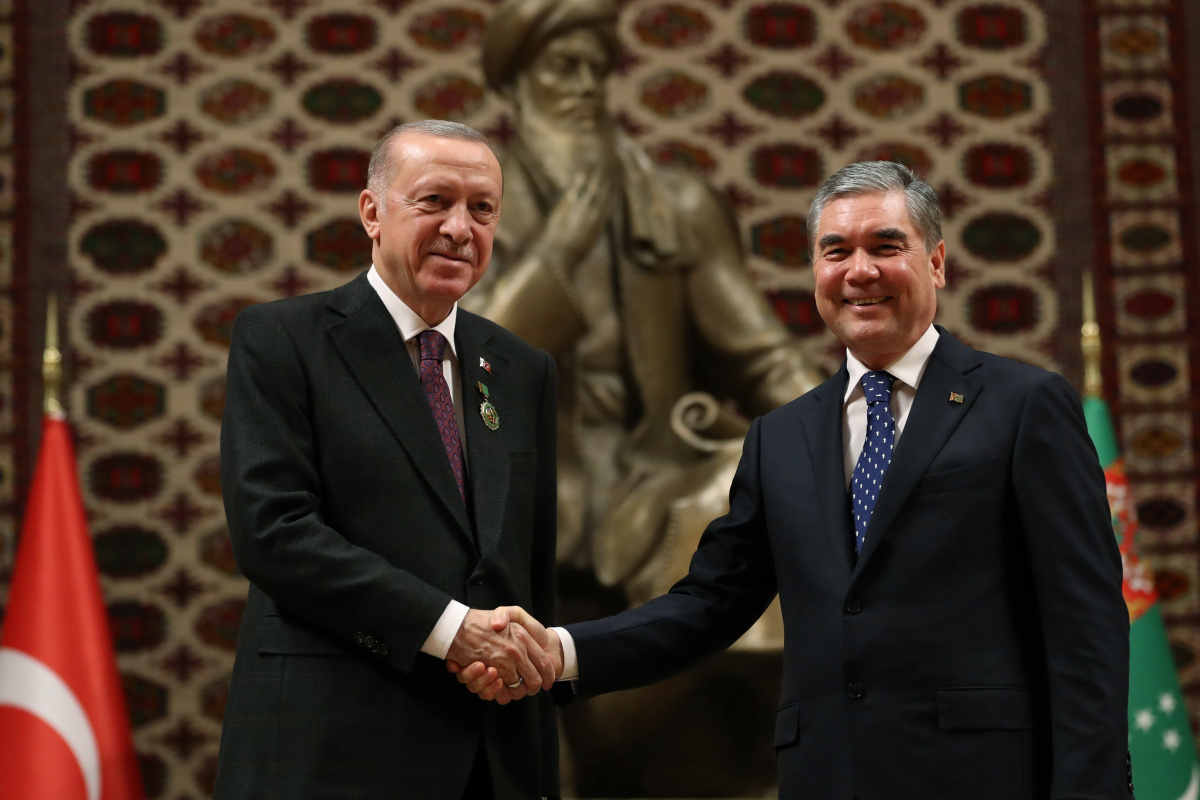 Türkmenistan’dan Cumhurbaşkanı Erdoğan’a &#039;Devlet İşbirliği Nişanı&#039;