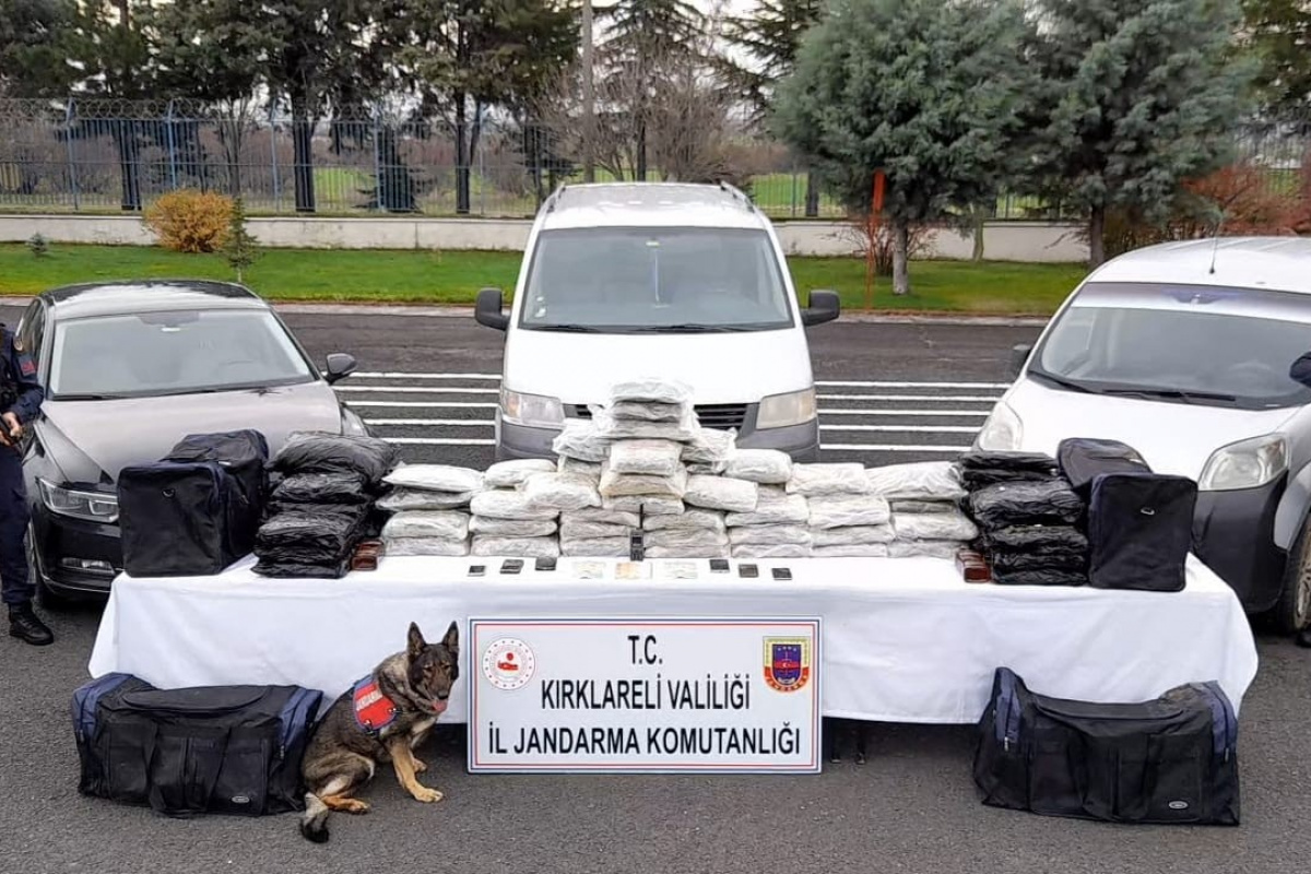 Bulgaristan'dan İstanbul'a uyuşturucu sevkiyatına darbe: 63 kilo uyuşturucu ele geçirildi