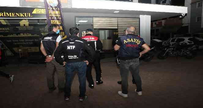 Mersin’de pansiyon ve günübirlik evlere asayiş uygulaması