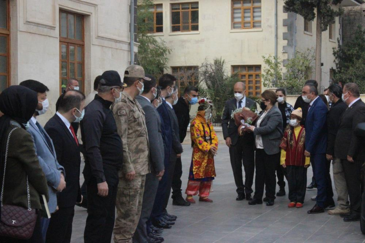 Aile ve Sosyal Hizmetler Bakanı Derya Yanık, Kilis'te