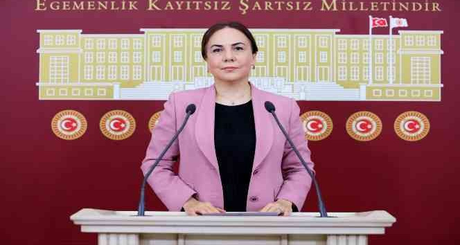 AK Parti’li Yılmaz: "Biz de mitinglerimizi eski Tevfik Sırrı Gür Stadyumu yanında yapıyoruz"