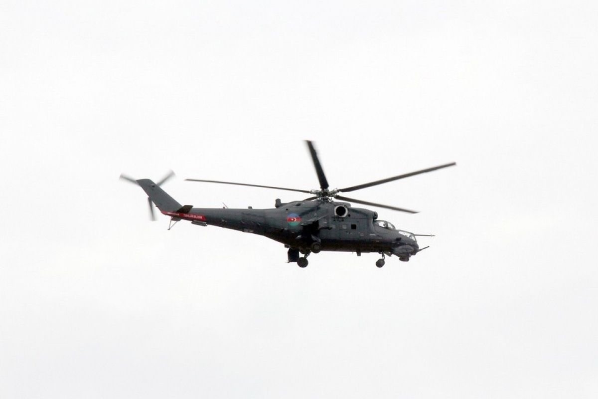 Azerbaycan'da askeri helikopter tatbikat sırasında düştü! 14 kişi hayatını kaybetti, 2 kişi yaralandı