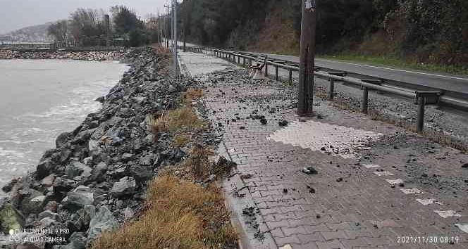 Yalova’da Lodos kabusu yeniden etkili olmaya başladı