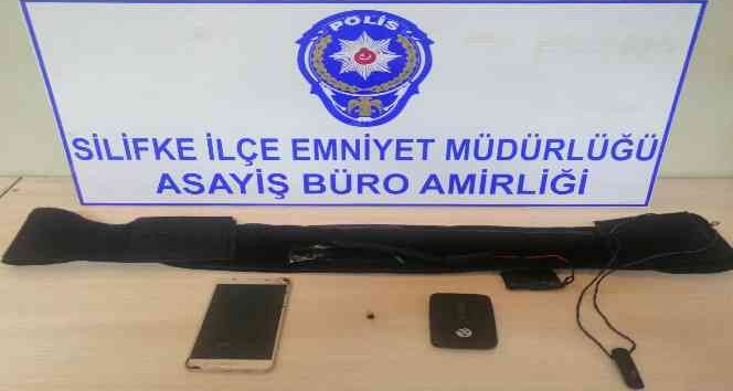 Ehliyet sınavında akıl almaz kopya düzeneği