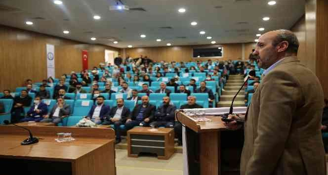 Şırnak’ta ’Şehrimi Tanıyorum’ konferansı düzenlendi