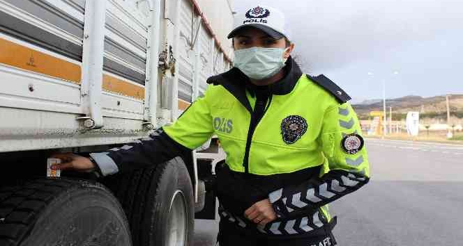 Sivas’ta Kış lastiği denetimleri başladı