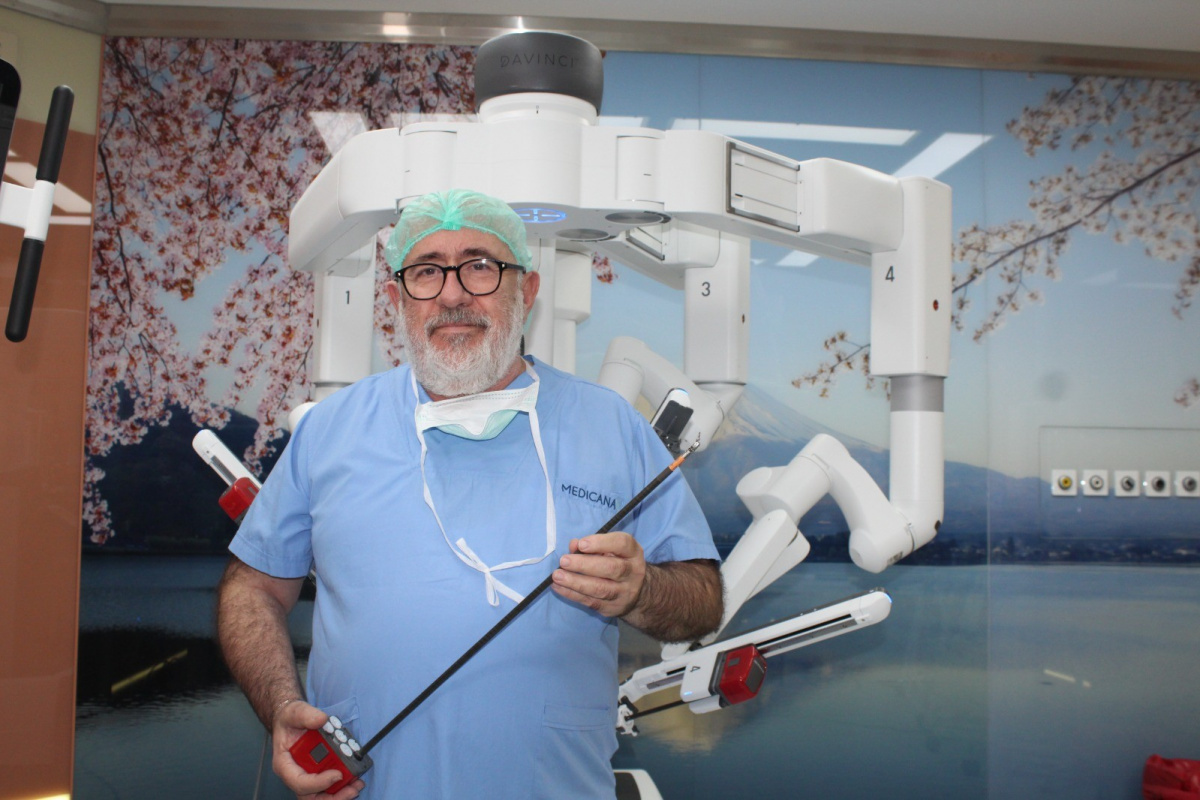 Genel cerrahi operasyonlarında 'Robotik Cerrahi'