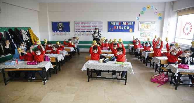 Başakşehir’in minik öğrencileri doğaya sahip çıkıyor