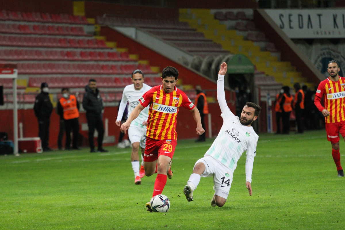 Kayserispor farklı kazanarak Ziraat Türkiye Kupası&#039;nda tur atladı