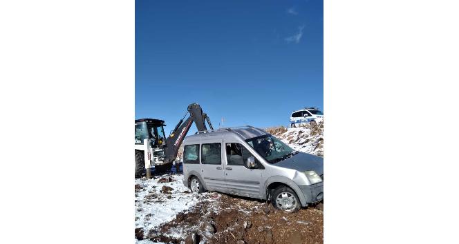 Karlıova’da mahsur kalan ailenin imdadına belediye yetişti